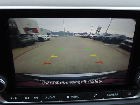 Used 2023 Nissan Rogue SV FWD image 29
