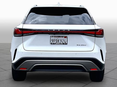 Used 2024 Lexus RX 350 FWD w/ Technology Package image 4