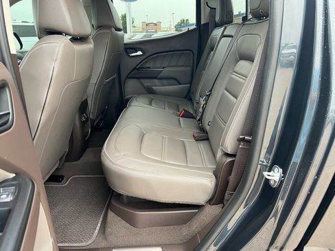 Used 2021 GMC Canyon Denali image 12