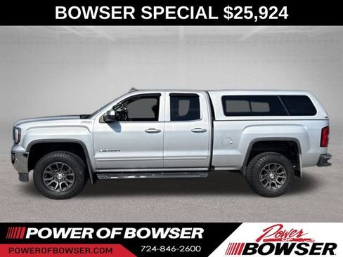 Used 2017 GMC Sierra 1500 SLE w/ SLE Value Package AWD/4WD image 2