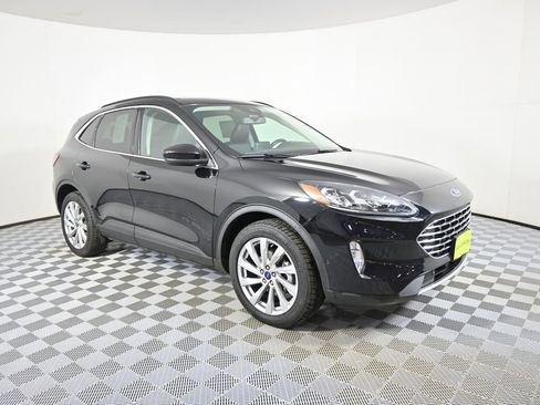 Used 2021 Ford Escape Titanium w/ Titanium Elite Package image 9