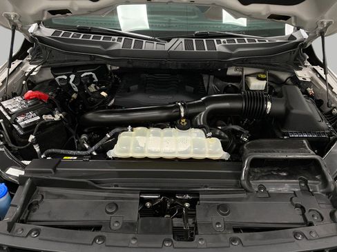 Used 2022 Ford F150 Lariat w/ Equipment Group 502A High AWD/4WD image 12