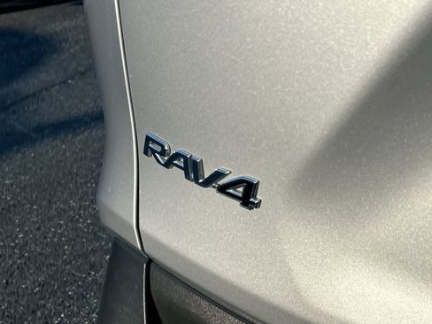 Used 2023 Toyota RAV4 XLE Premium AWD/4WD image 30