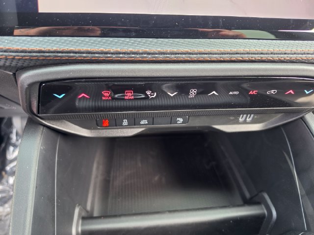 New 2026 Jeep Cherokee Limited AWD/4WD image 19