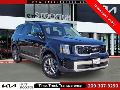 Used 2024 Kia Telluride LX