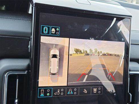 New 2025 GMC Yukon Denali w/ Denali Reserve Package image 28