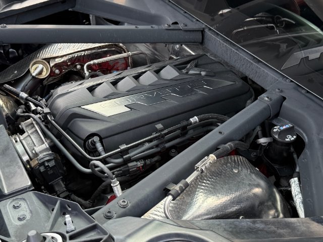 Used 2023 Chevrolet Corvette Stingray Preferred Cpe w/ Z51 Performance Package RWD image 32