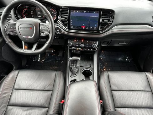 Used 2025 Dodge Durango GT image 3