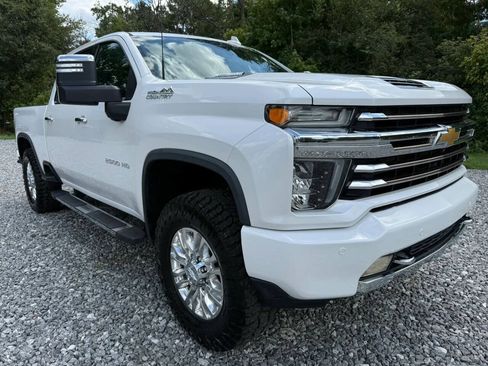 Used 2020 Chevrolet Silverado 2500 High Country w/ Z71 Off-Road Package AWD/4WD image 1