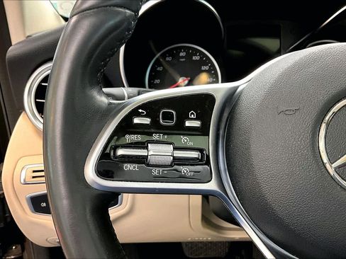 Used 2020 Mercedes-Benz C 300 Sedan image 22