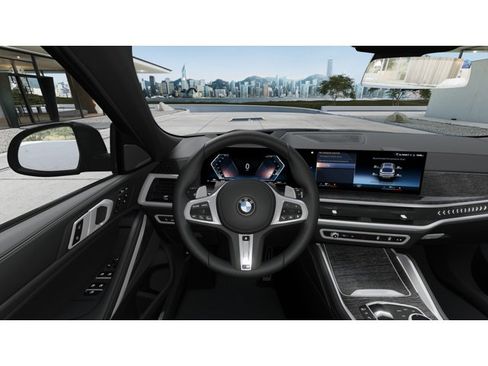 New 2026 BMW X6 xDrive40i w/ Climate Comfort Package image 13