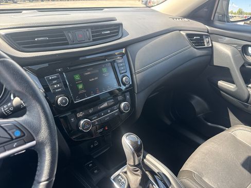 Used 2020 Nissan Rogue SL w/ Premium Package AWD/4WD image 21