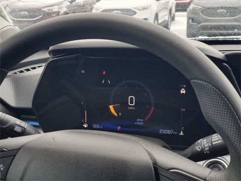 Used 2025 Chevrolet Trax LT image 16