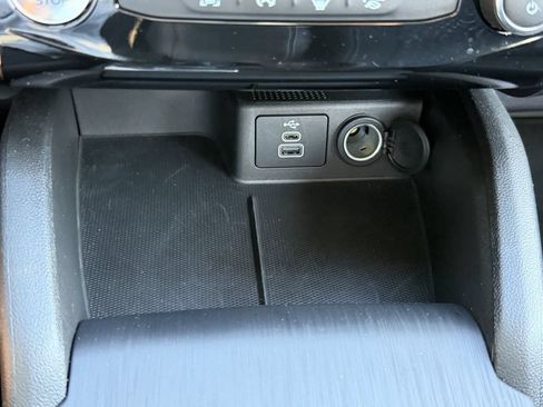 Used 2026 Ford Escape Active w/ Tech Pack #1 FWD image 25