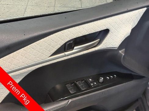 Used 2025 Toyota Camry XLE w/ Premium Package FWD image 17