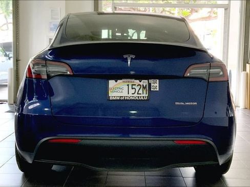 Used 2022 Tesla Model Y Performance AWD/4WD image 4