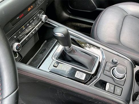 Used 2025 MAZDA CX-5 Carbon Edition image 15