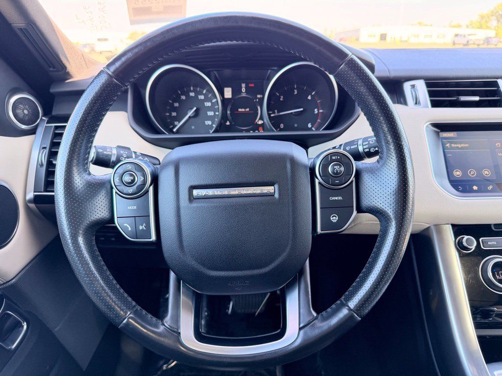 Used 2017 Land Rover Range Rover Sport HSE AWD/4WD image 21