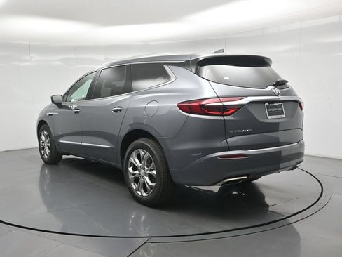 Used 2020 Buick Enclave Avenir w/ Avenir Technology Package FWD image 28