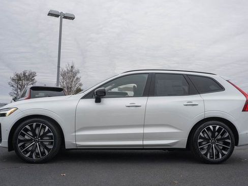 New 2026 Volvo XC60 B5 Ultra w/ Protection Package Premier image 4