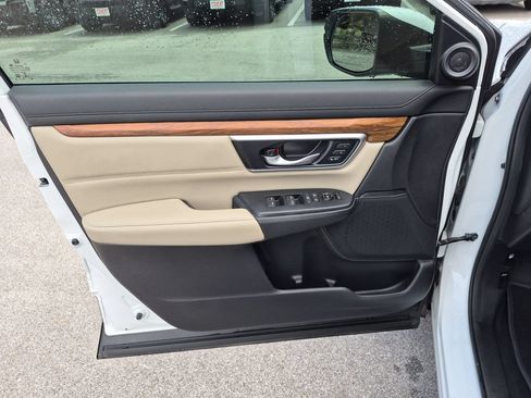 Used 2019 Honda CR-V EX-L image 18