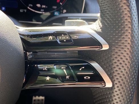 Certified 2025 Mercedes-Benz GLC 350e 4MATIC image 29