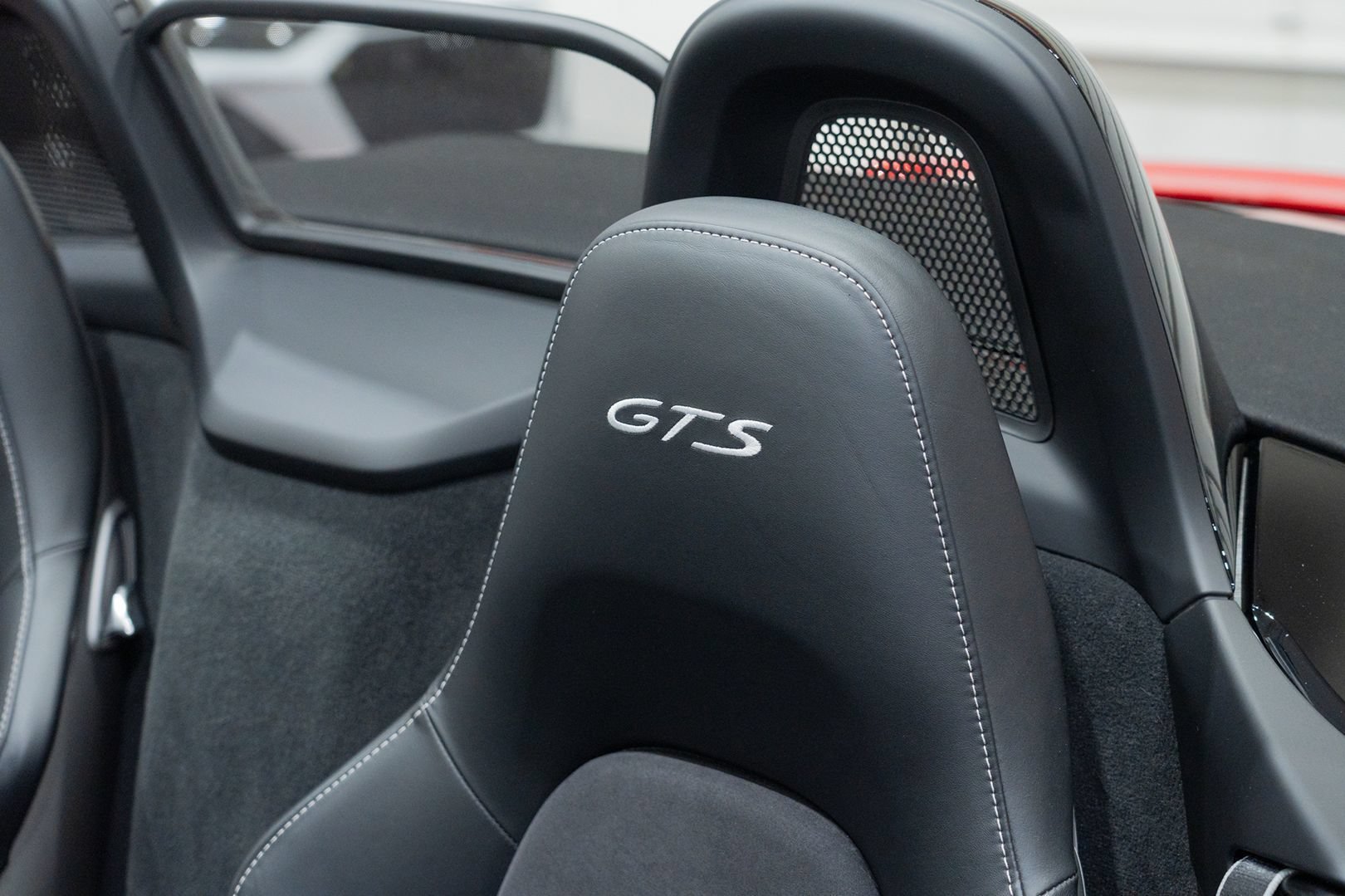 Used 2016 Porsche Boxster GTS RWD image 26