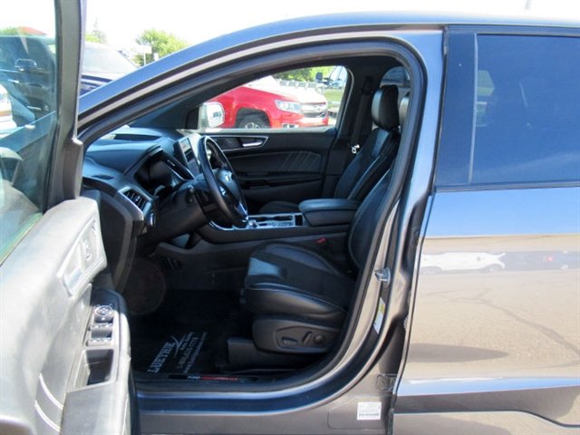 Used 2022 Ford Edge ST AWD/4WD image 13