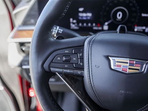 Used 2024 Cadillac Escalade Sport Platinum w/ Heavy-Duty Trailer Package image 14