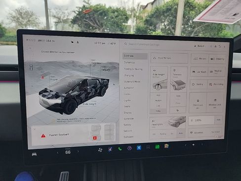 Used 2025 Tesla Cybertruck AWD Crew Cab image 30