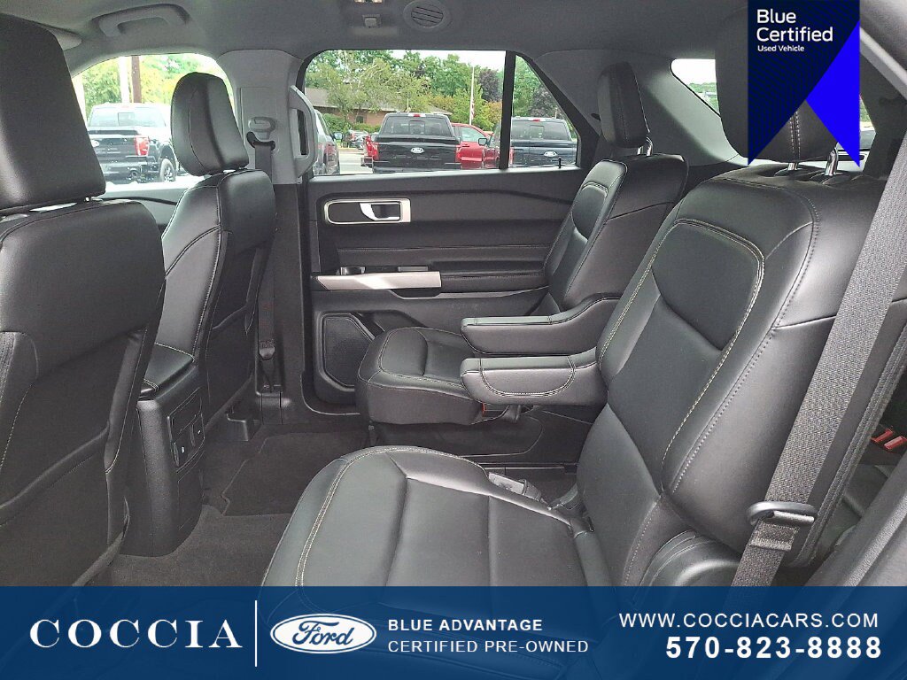 Certified 2023 Ford Explorer XLT w/ Equipment Group 202A AWD/4WD image 10