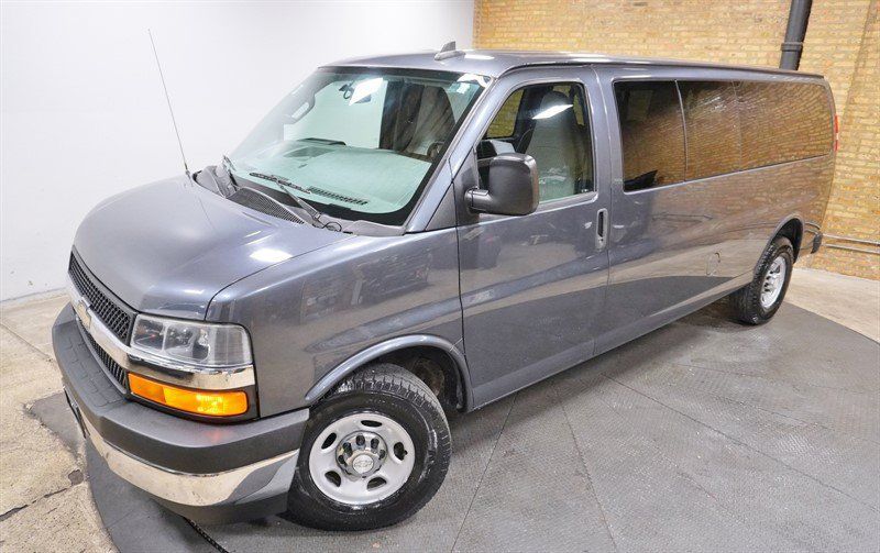 Used 2017 Chevrolet Express 3500 LT w/ LT Preferred Equipment Group RWD image 2