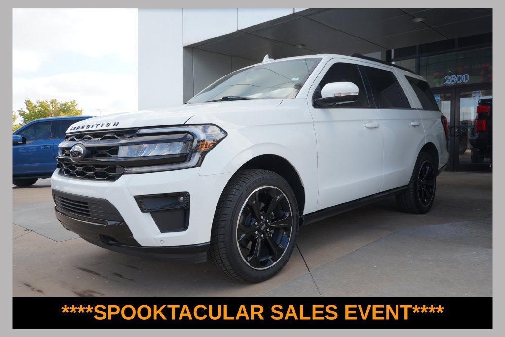 Certified 2022 Ford Expedition Limited AWD/4WD image 1