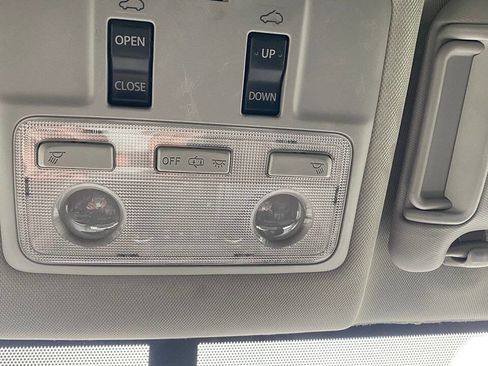 Used 2015 Toyota RAV4 XLE image 27