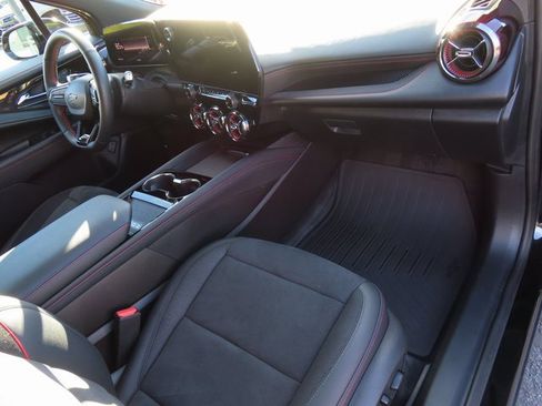 Used 2025 Chevrolet Blazer EV RS image 38