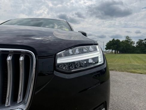 Used 2023 Volvo XC90 B6 Ultimate AWD/4WD image 9