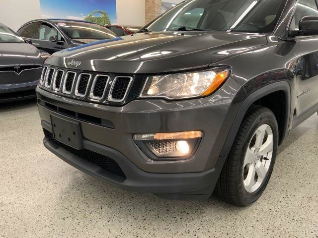 Used 2018 Jeep Compass Latitude AWD/4WD image 39