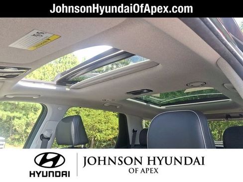 Used 2022 Hyundai Palisade Limited FWD image 22
