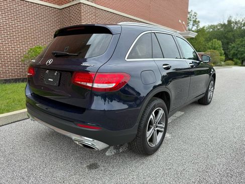 Used 2018 Mercedes-Benz GLC 300 4MATIC image 14