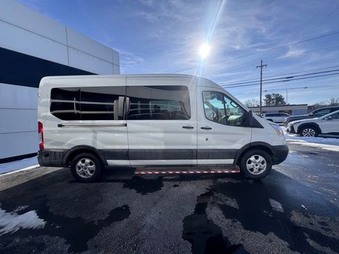 Used 2019 Ford Transit 350 XLT image 6