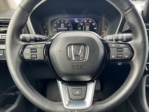 Used 2023 Honda Pilot Elite image 24