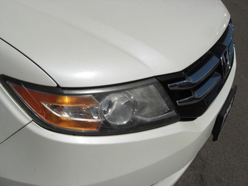 Used 2015 Honda Odyssey Touring image 25