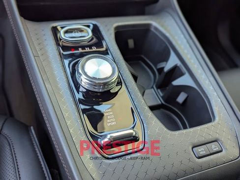 New 2025 Jeep Wagoneer S Limited image 21