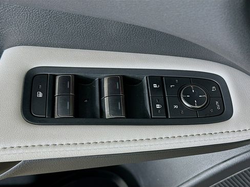 Used 2024 Lexus RX 350 image 15