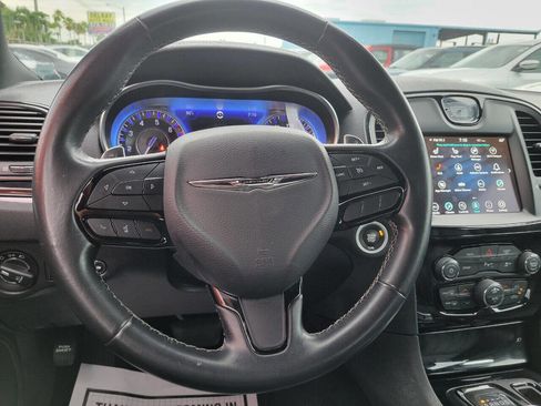 Used 2021 Chrysler 300 S image 19