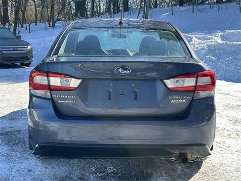 Used 2017 Subaru Impreza 2.0i image 4