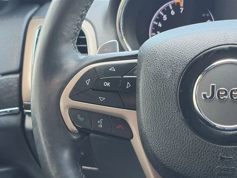 Used 2015 Jeep Grand Cherokee Limited image 27