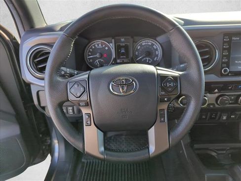 Used 2023 Toyota Tacoma TRD Off-Road image 15