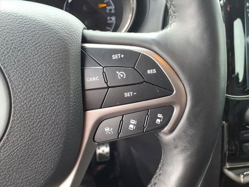 Used 2019 Jeep Grand Cherokee High Altitude image 17