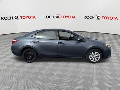 Used 2016 Toyota Corolla LE image 9